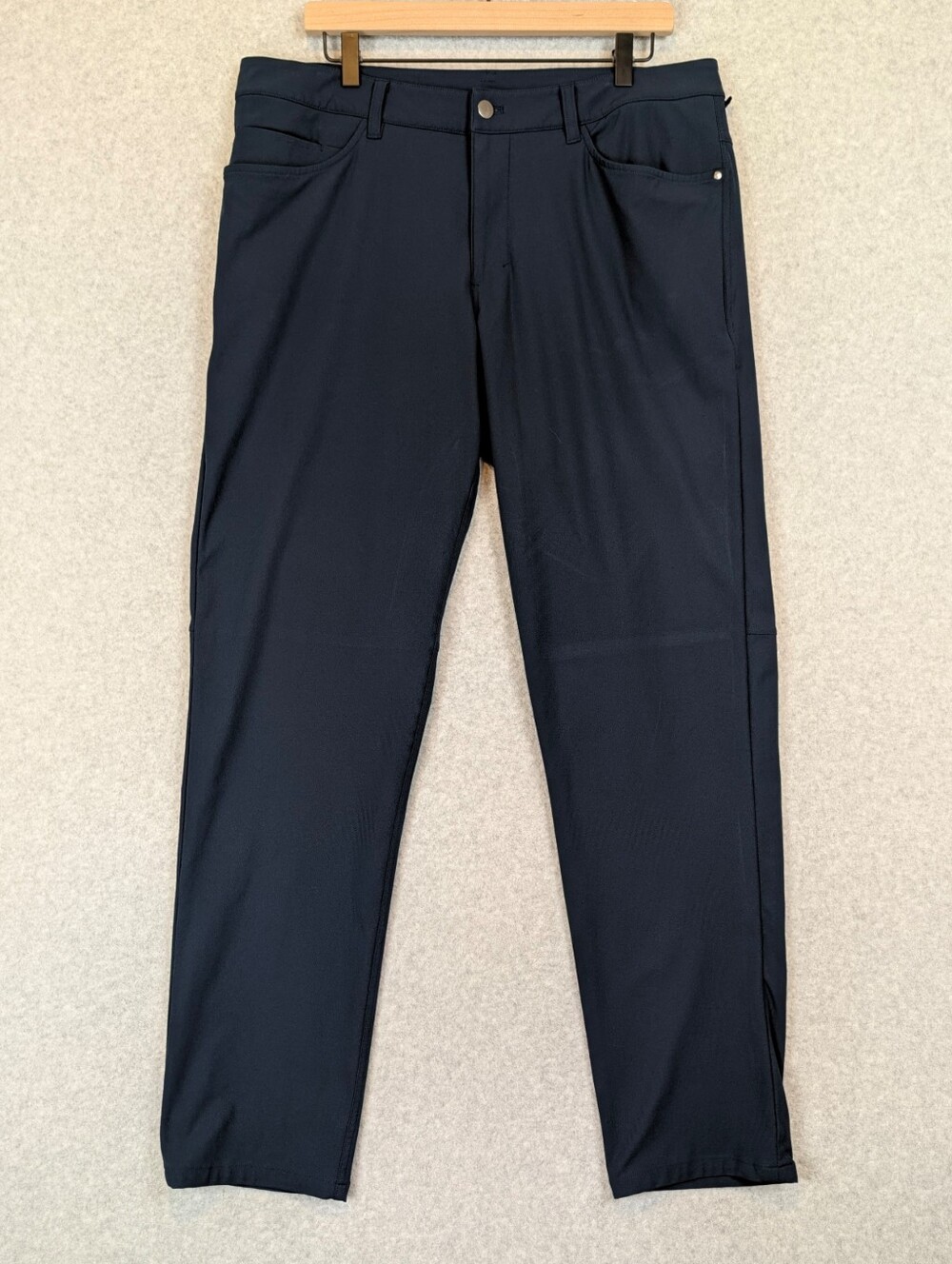 Lululemon ABC Pants Men's 36X34 Navy Classic Stretch 5 Pocket Chino *Flawed